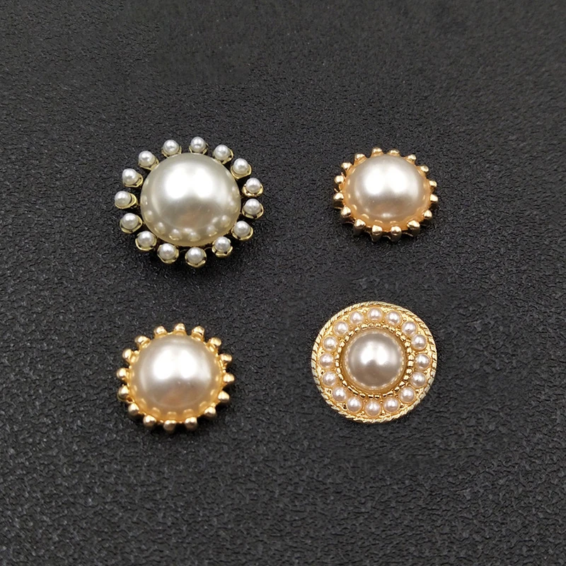 2020New 100Pcs Pearl center Round Buttons Sewing Handwork Beautiful Buttons for Birthday Party Decor clothes HZ695-HZ698