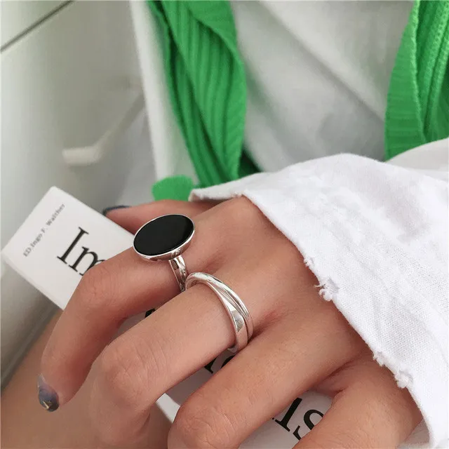 Simple Fashion Black Drop Glaze Oval Shaped Silver Color Open Ring For Women Party Jewelry Gifts