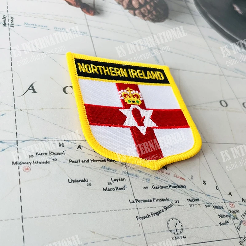 Irlandia północna flaga narodowa naszywki hafciarskie odznaka Shiled Shape żelazko na piłce na Cothing DIY Decoration — zdjęcie 4