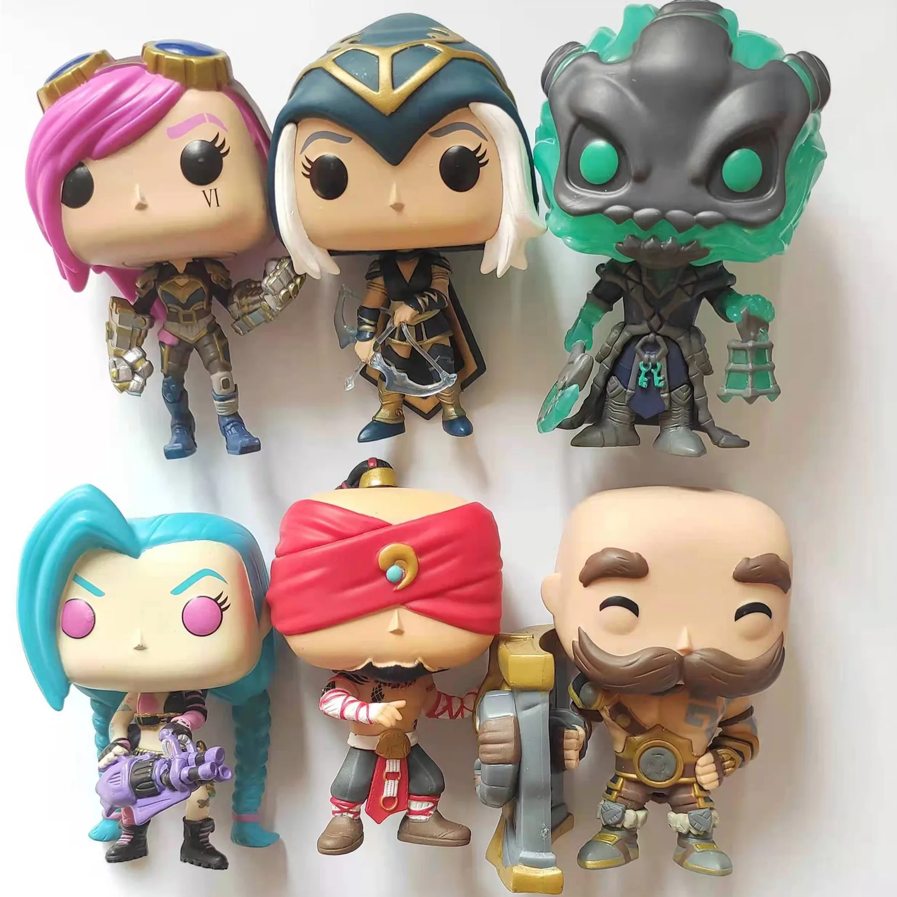 Game character model JINX VI Braum Thresh Lee Sin Action Figure Collection Model toys for Children birthday Gift no box