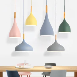 Lampe LED suspendue en bois multicolore, luminaire décoratif d'intérieur, luminaire décoratif de plafond, idéal pour un Loft, une cuisine ou un Restaurant, E27