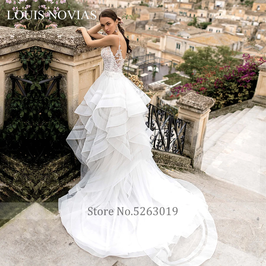 Louis Novias 2020 Luxury Strap Beaded Open Back Train Fashion Illusion Sexy Open Back Exquisite Chiffon Princess Wedding Dress