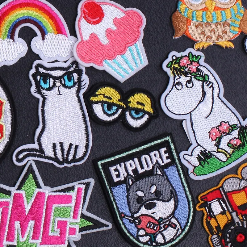 Oeteldonk Cartoon Cute Animal Patches Iron on Dog Cat Patches on Clothes Rainbow Letters Embroidered Patch Badge Fusible Sticker