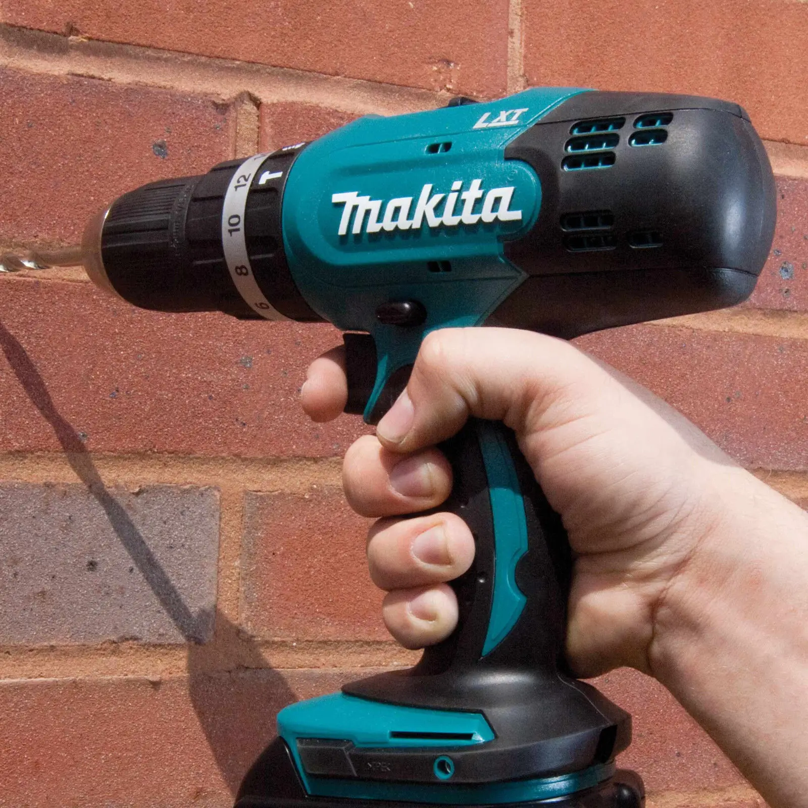 Аккумуляторная двухскоростная комбинированная дрель MAKITA DHP453Z DHP453, 18 в, LXT, li-ion