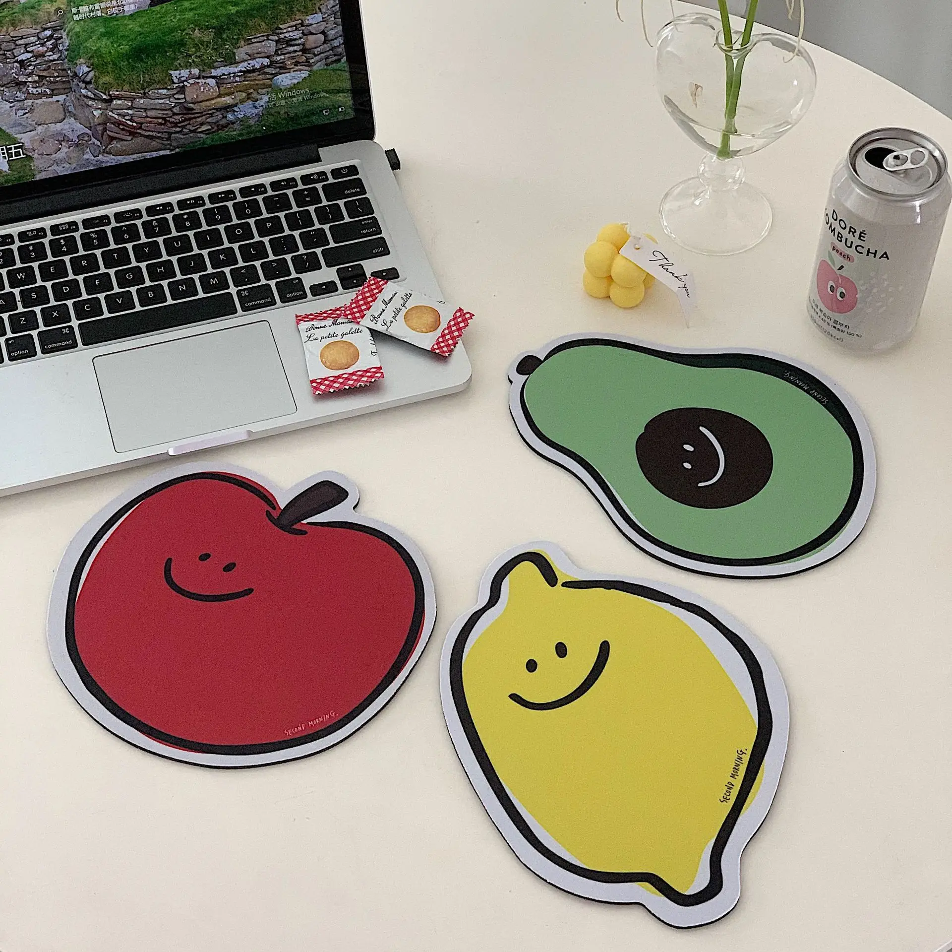 

Simple and environmentally friendly rubber mouse pad placemat