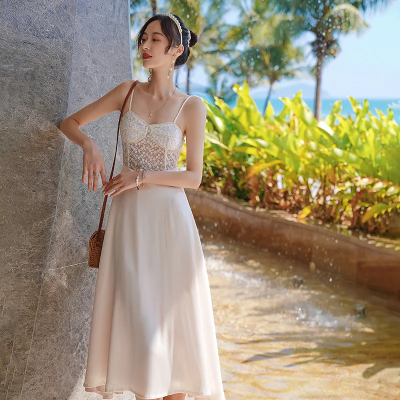 

Holiday Sleeveless Maxi Dress Women French Vintage Patchwork Long Dress Embroidery Lace Silk Satin White Suspender Full Dress