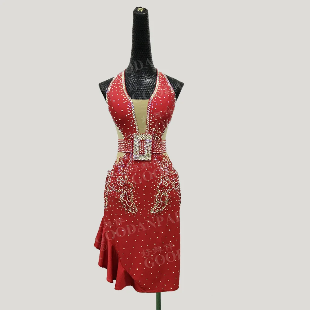 Robe rouge de compétition latine pour femmes, tenue de danse latine, dos ouvert, strass, pour dames