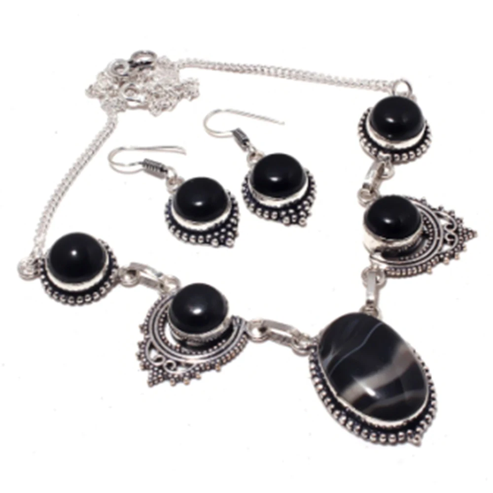 

Botswana Agates,black Onyx Necklace + Jewelry Set Silver Overlay over Copper , 49 cm, N4320