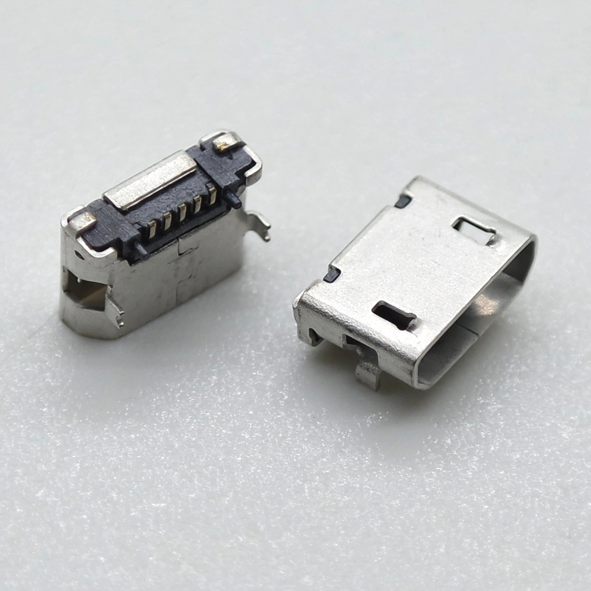 100pcs Micro USB female base 5p plug-in type B 6.4dip speaker charging base with column straight edge USB data connector