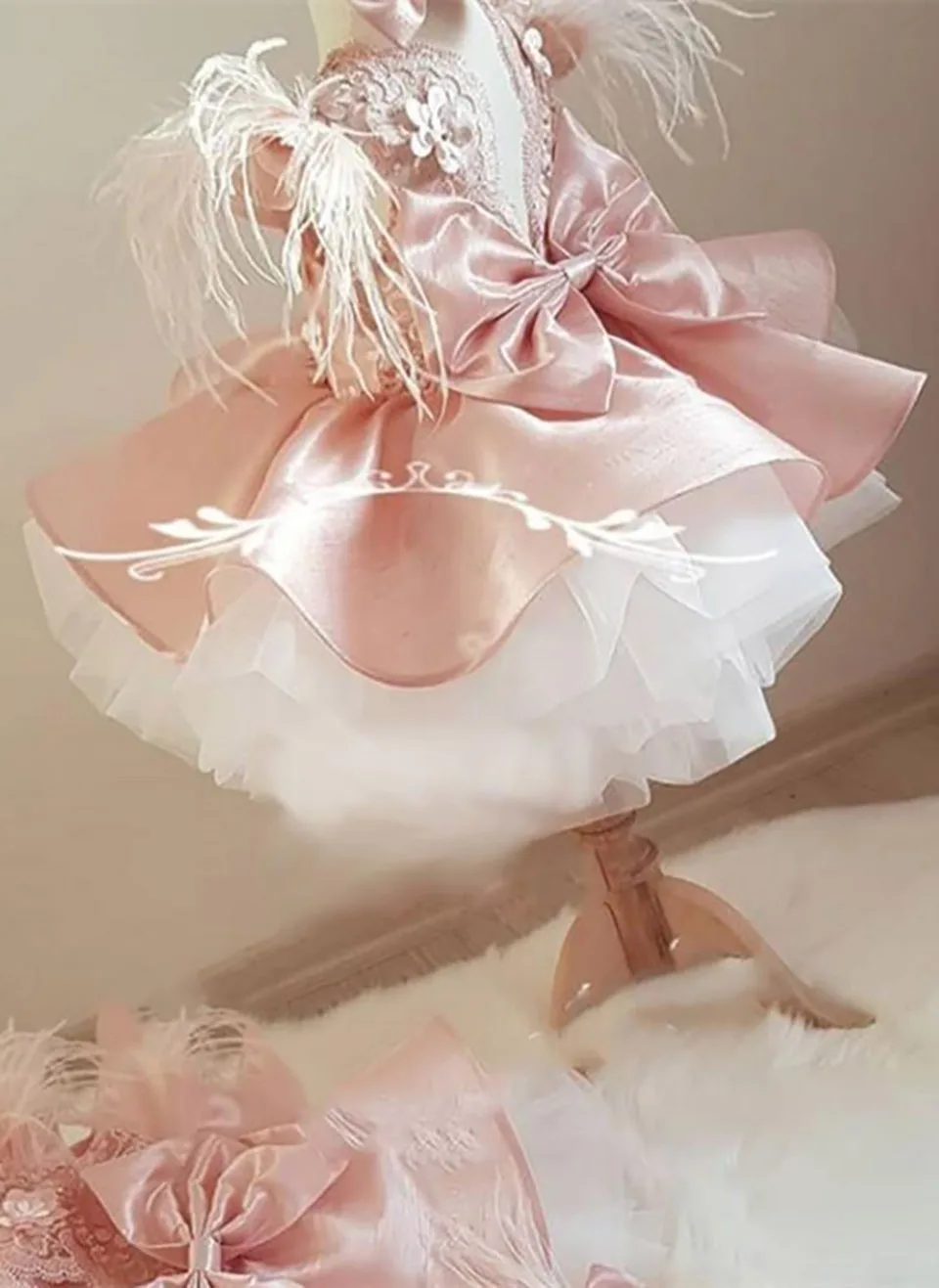 

O-Neck Satin Tulle Flower Girls Dresses Applique Kids Formal Wear Birthday Christmas Girls Pageant Baby Children Party Dress