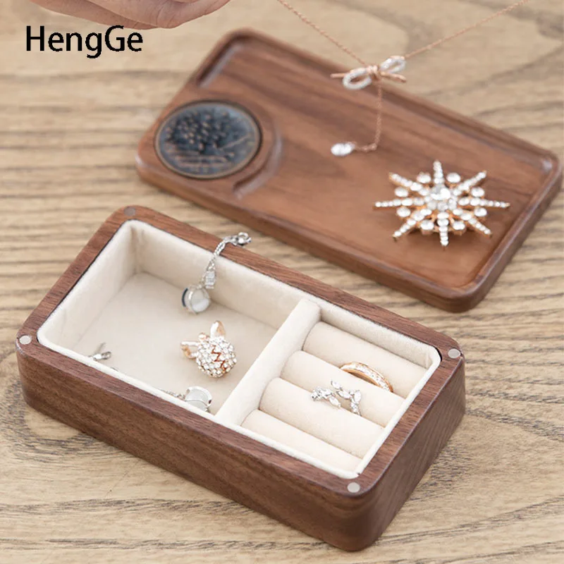 

Black Walnut Wood Jewelry Storage Box Pine Cone Relief Crafts Travel Carry Portable Jewelry Organizer Packaging Display Box Gift