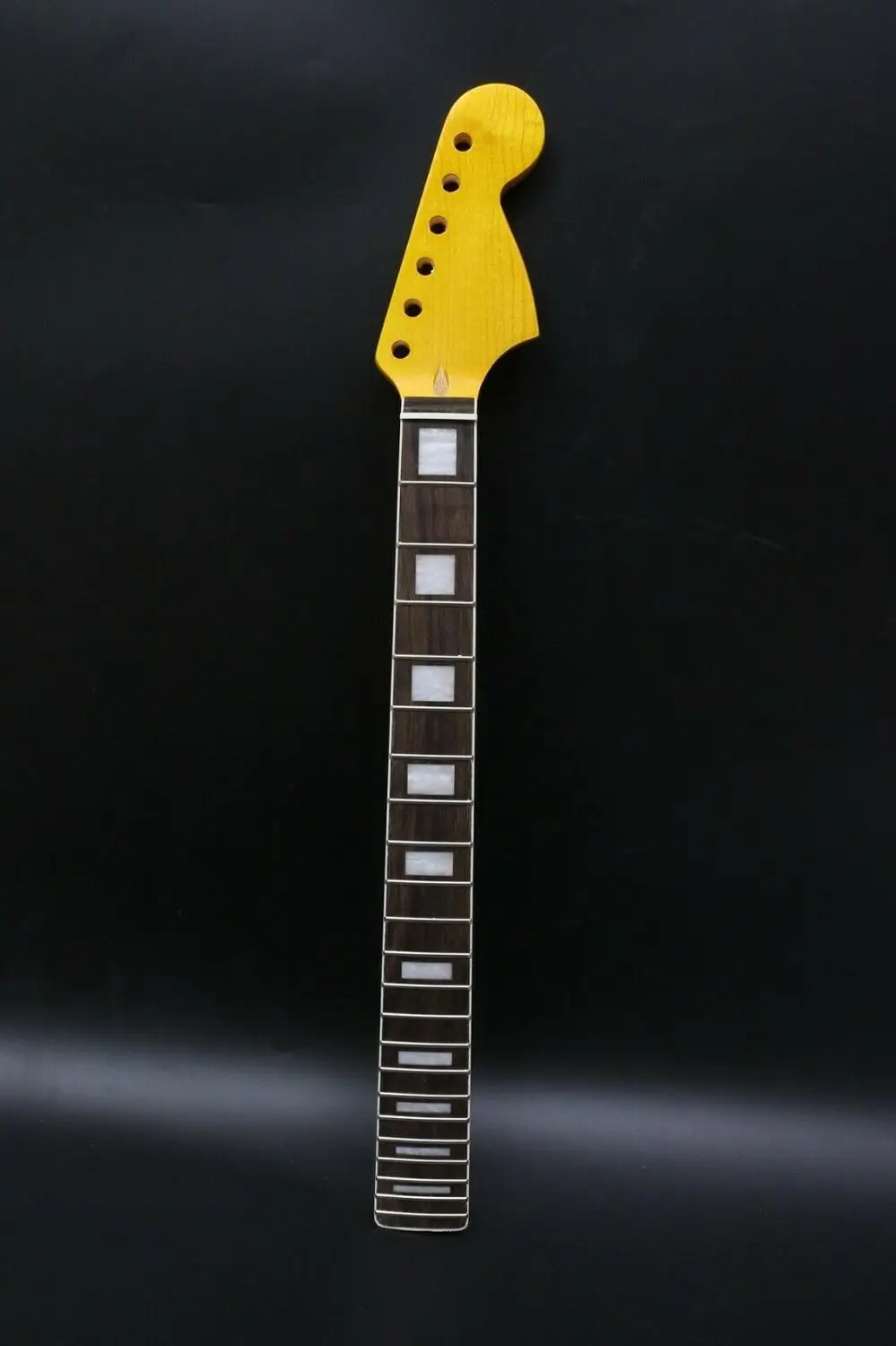 22Fret Guitar Neck 25.5inch Yellow Painting Block Inlay Canada Maple Big Head