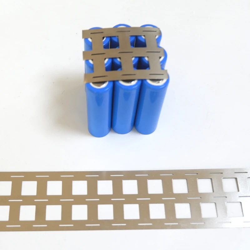 Barra pura do ônibus do níquel da bateria de lítio 3P, comprimento 5 medidores de espessura 0.15mm, 18650 células que espaçam 18.5mm, nenhum suporte
