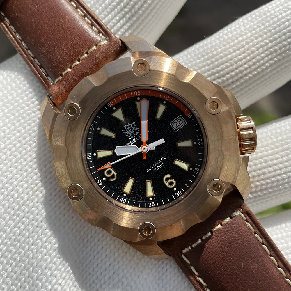 

2024 New Arrival SD1942S STEELDIVE Brand 45MM Solid Bronze Case and Bezel NH35 Automatic Antique 1000m Waterproof Men Dive Watch