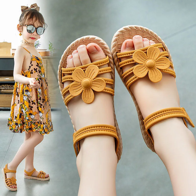 Sandalias para niñas, zapatos de princesa de fondo suave a la moda, zapatos de bebé de estilo salvaje, novedad de verano 2020