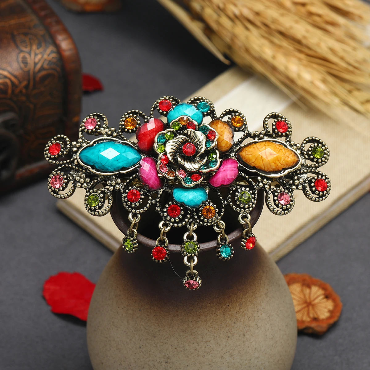 Muylinda Women Retro Resin Peony Flower Hair Barrette Bridal Wedding Rhinestone Vintage Metal Barrettes Hair Accessories