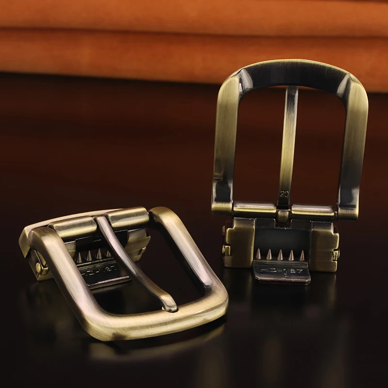 2021 Nieuwe Toevallige Koeienhuid Riem Retro Solid Pin Gesp Designer Riem Mannen Corset Riem Mode Lederen Merk