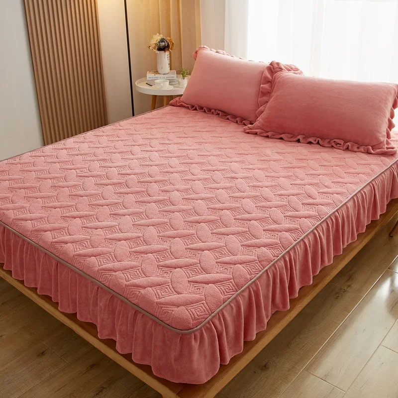 Milk Velvet Bed Sheet Single Piece Quilted Thick Solid Color Bed Cover Simmons Non-slip Protective Cover Bed Skirt Bedspread