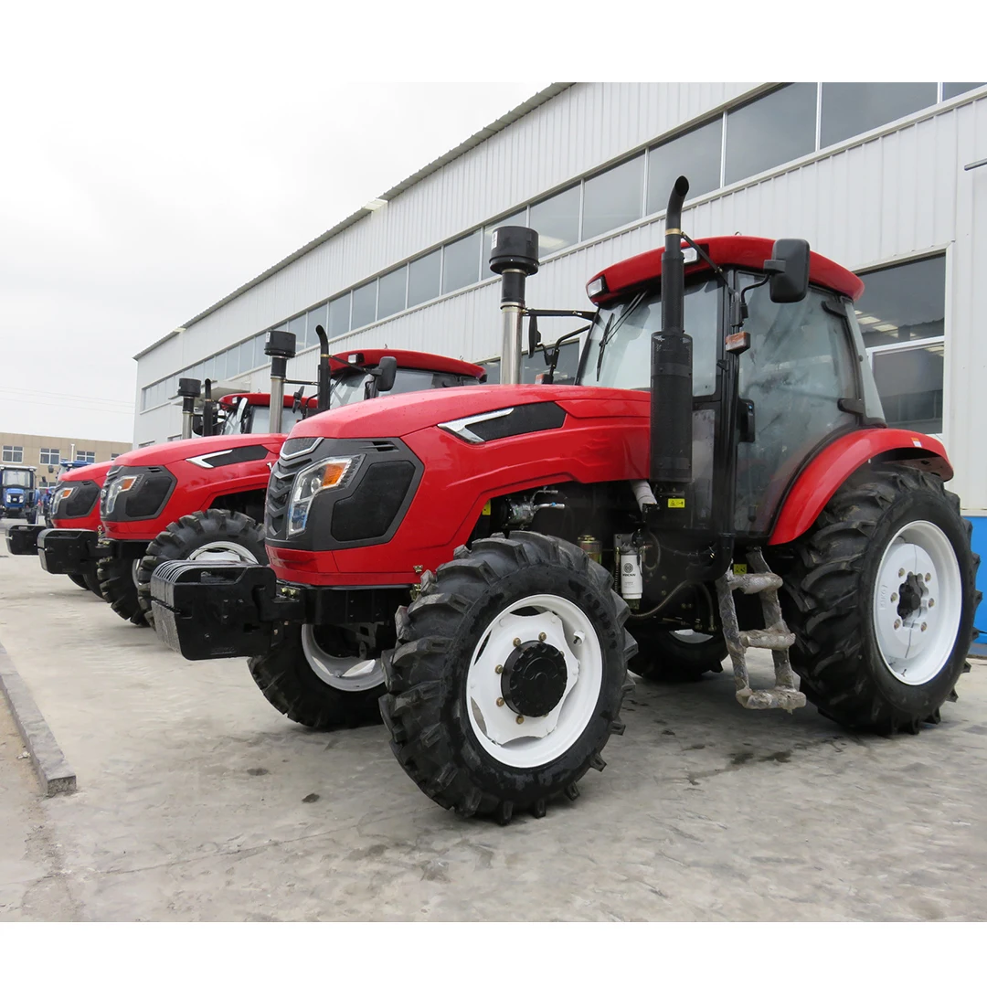 4WD Farm Tractor 100 Horsepower A Variety of Equipment Can Be Selected