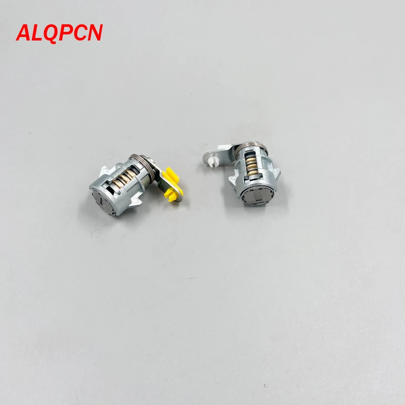 1 set front door lock key cylinder for toyota pickup hilux RN85 LN106 1989-1997