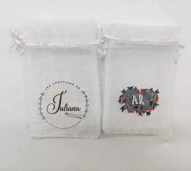 Bolsas con impresión de logotipo personalizado, bolsitas pequeñas de Organza con cordón, paquete de joyería, maquillaje, embalaje de boda, bolsa de regalo de malla, 100 Uds.