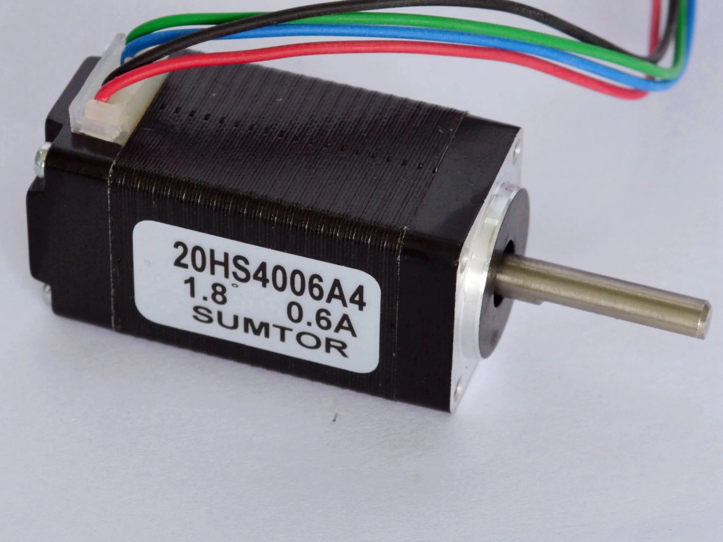 Nema 8 Two-phase Four-wire Stepper Moto With Holding Torque 2.6N.cm 24V 0.6A 1.8° Body Length 40MM Shaft Diameter 4mm