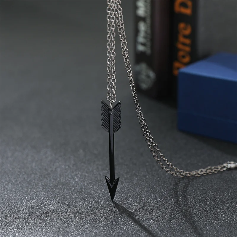 New Men Women Punk Arrow Necklace Black Chain Arrow Pendant Fashion Jewelry Simple Necklaces Accessories Gifts