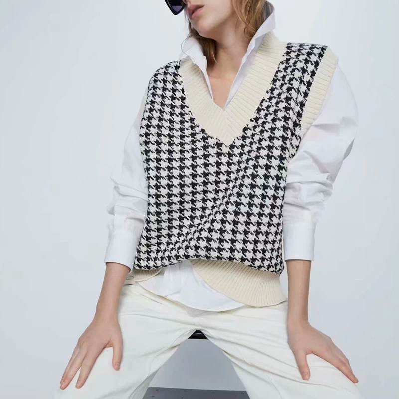 

Argyle sweater vest women vintage knitted sweaters sleeveless korean harajuku sweater v-neck plaid tops elegant pullovers Fall