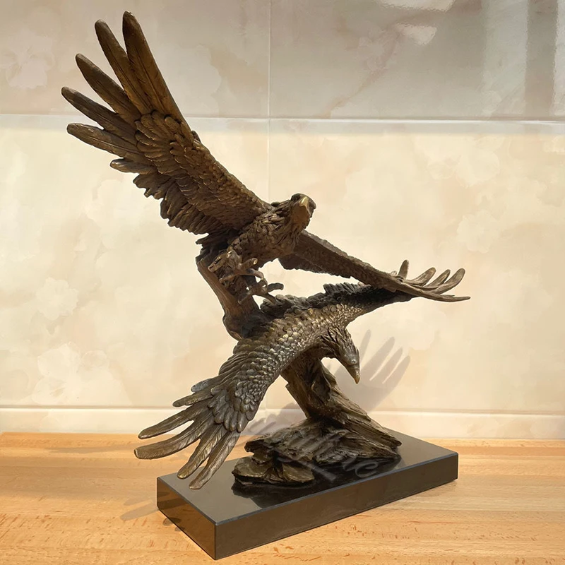 Large Bronze Eagle Statue Bronze Eagle Sculpture Animal Bronze Casting Art Crafts For Home Decoration Ornament Gifts