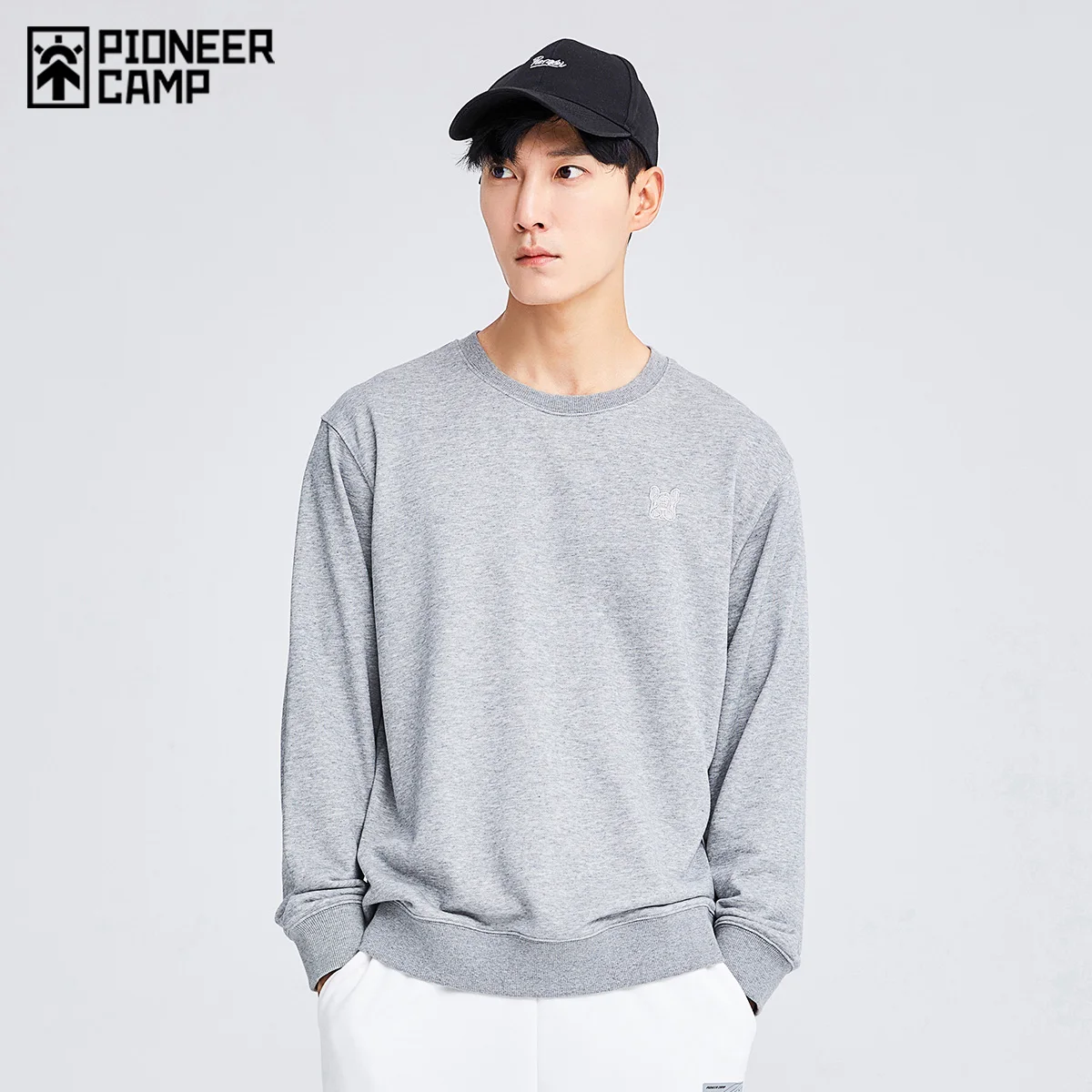 

Pioneer Camp Casual Sweatshirts Male Loose Fit Pullover Hoodies Male XYS123230