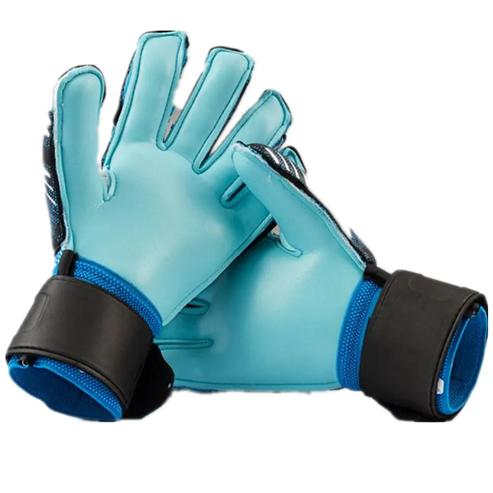 Thumbnail 3 - #8 Latest Football Gloves Updates