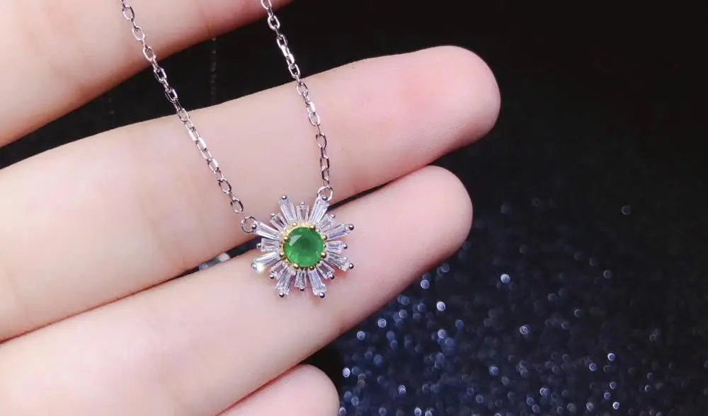 

The best gift for engagement Emerald Pendant Solid S925 Sterling Silver Emerald necklace For Women Colour Gem Stone