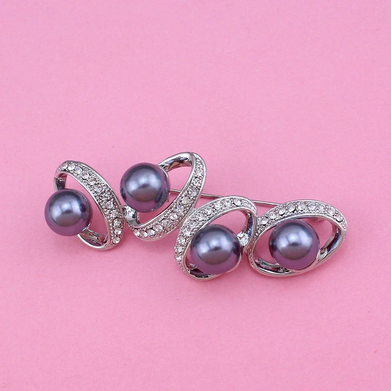 TANGTANG New Brooch For Women Simulated Grey Pearl Brooch Silver Colour Brooches Unique Jewelry Gift Female Ornament Accessories