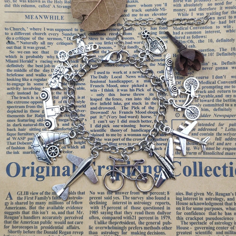 Antique Silver Plated Manual Traffic Tools Series Plane Car Sailboat Bicycle Signs Chain Bracelet Men Birthday Gift CW007-010