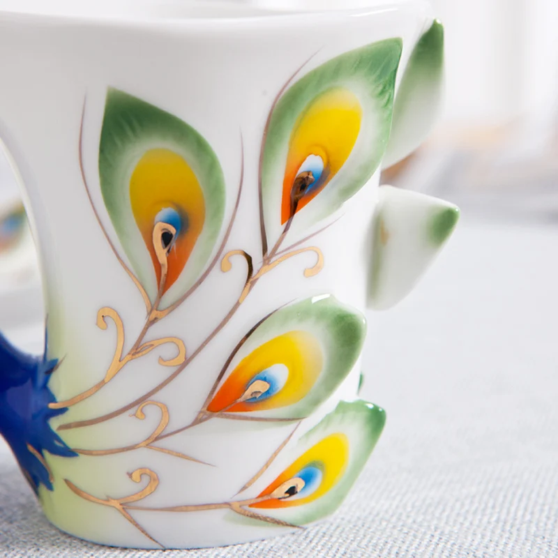 Creative 3D Hand Crafted Porcelain Enamel Peacock Coffee Cup Set with Saucer And Spoon Present Ceramic Tea Water Cup Dish Gift