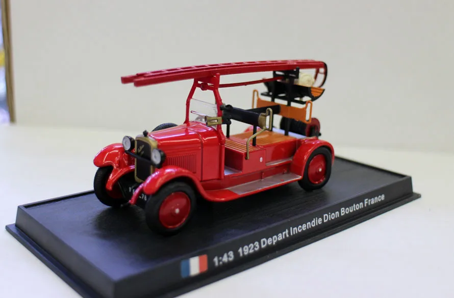 

1/43 New Special Die-casting Metal 1923 Master Fire Engine Nostalgia Classic Collection Decorationtoys For Children