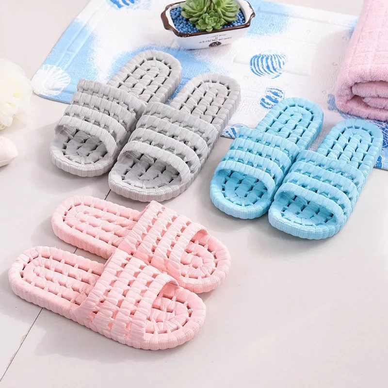 Four Seasons Hollow Soft Bottom Home Slippers Bath Leaky Slippers Slides Mens Shoes House Slippers Couple Bathroom Anti-slip