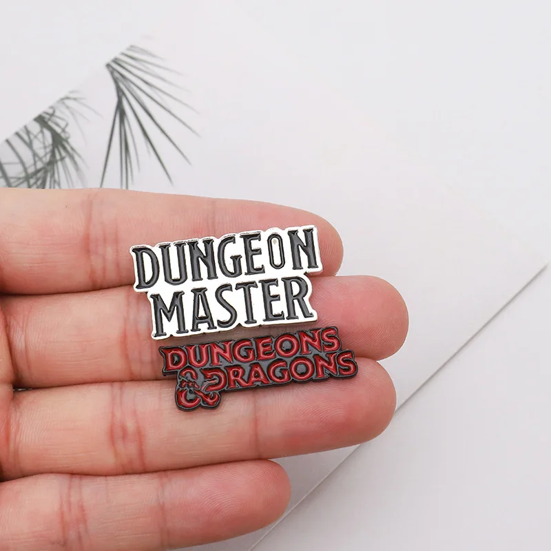 Broche en émail pour Fans, Badges D20, style Punk DnD, maître donjons et Dragons, sac à vêtements personnalisé, Badges D20, jeu de rôle, bijoux pour