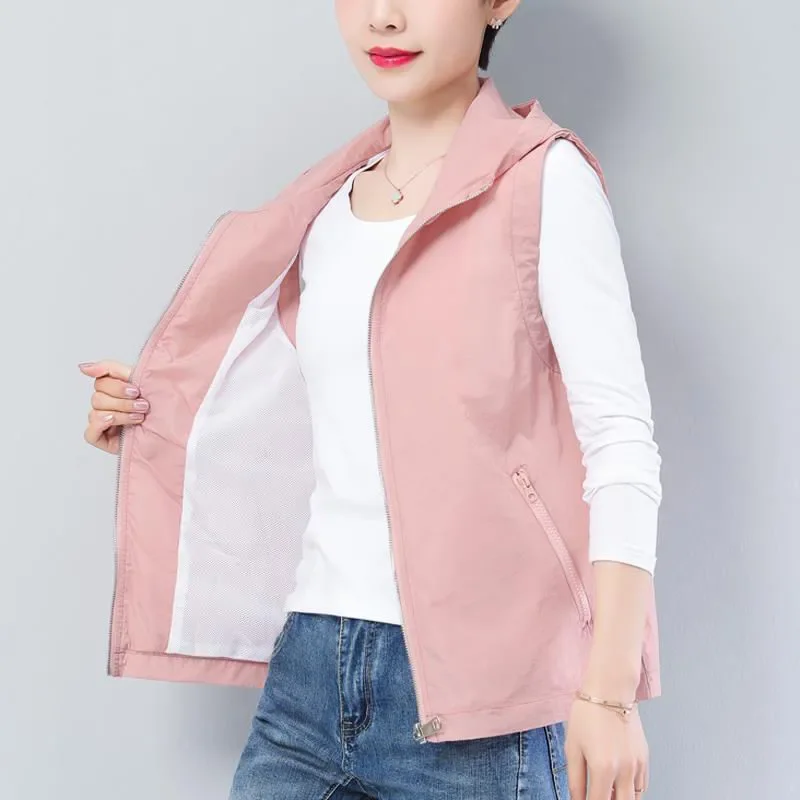 2024Spring Summer Sun Protection Clothing Vest Women Thin Hooded Beachwear Shirt Mother Sleeveless Coat Double Layer Net Lady140