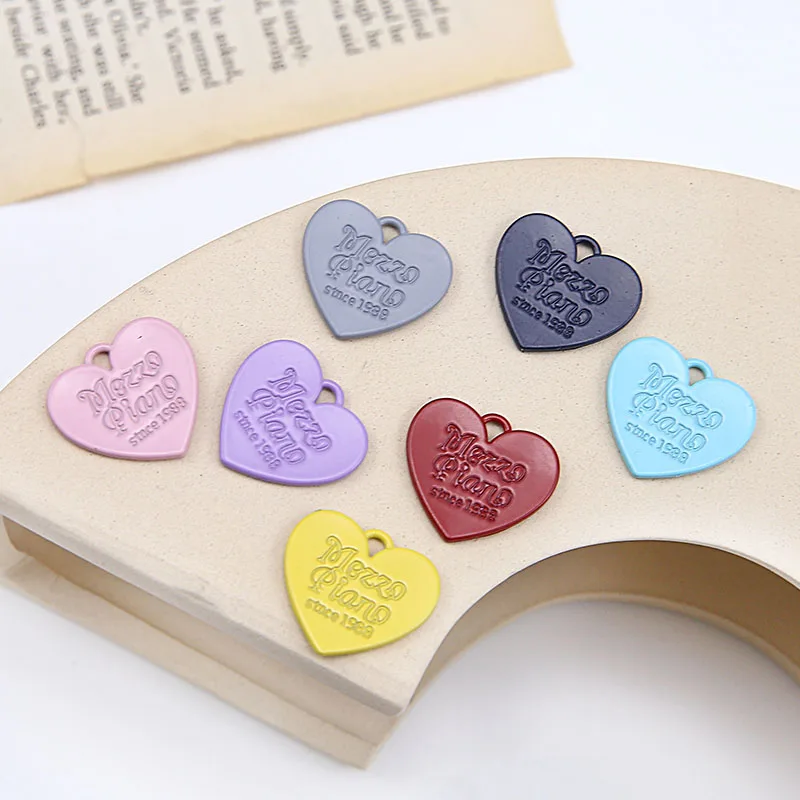 10pcs/pack Double Side Heart Enamel Charms Pendant Metal Golden Letters Spray Paint Charms For DIY Handmade Jewelry Accessories