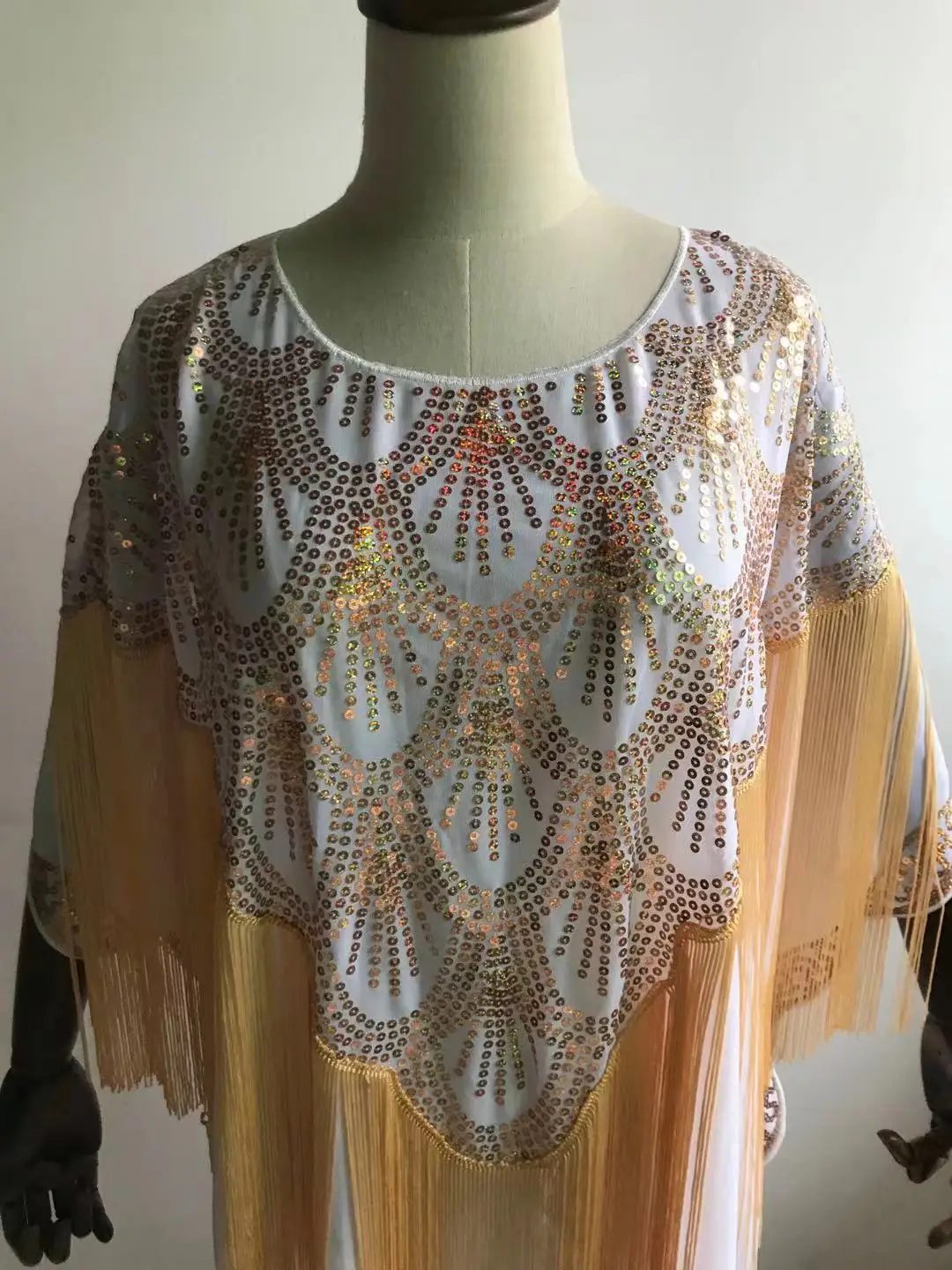 Dashiki Abaya para mujer, ropa africana de diseño clásico, tela de gasa con borlas y lentejuelas, vestido suelto de talla única, nuevo estilo