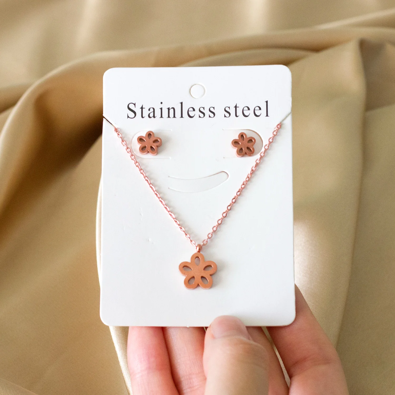 Rose Gold Color Flower Pendant Necklace and Stud Earrings Jewelry Set for Women Girl Party Gift Fashion Jewelry