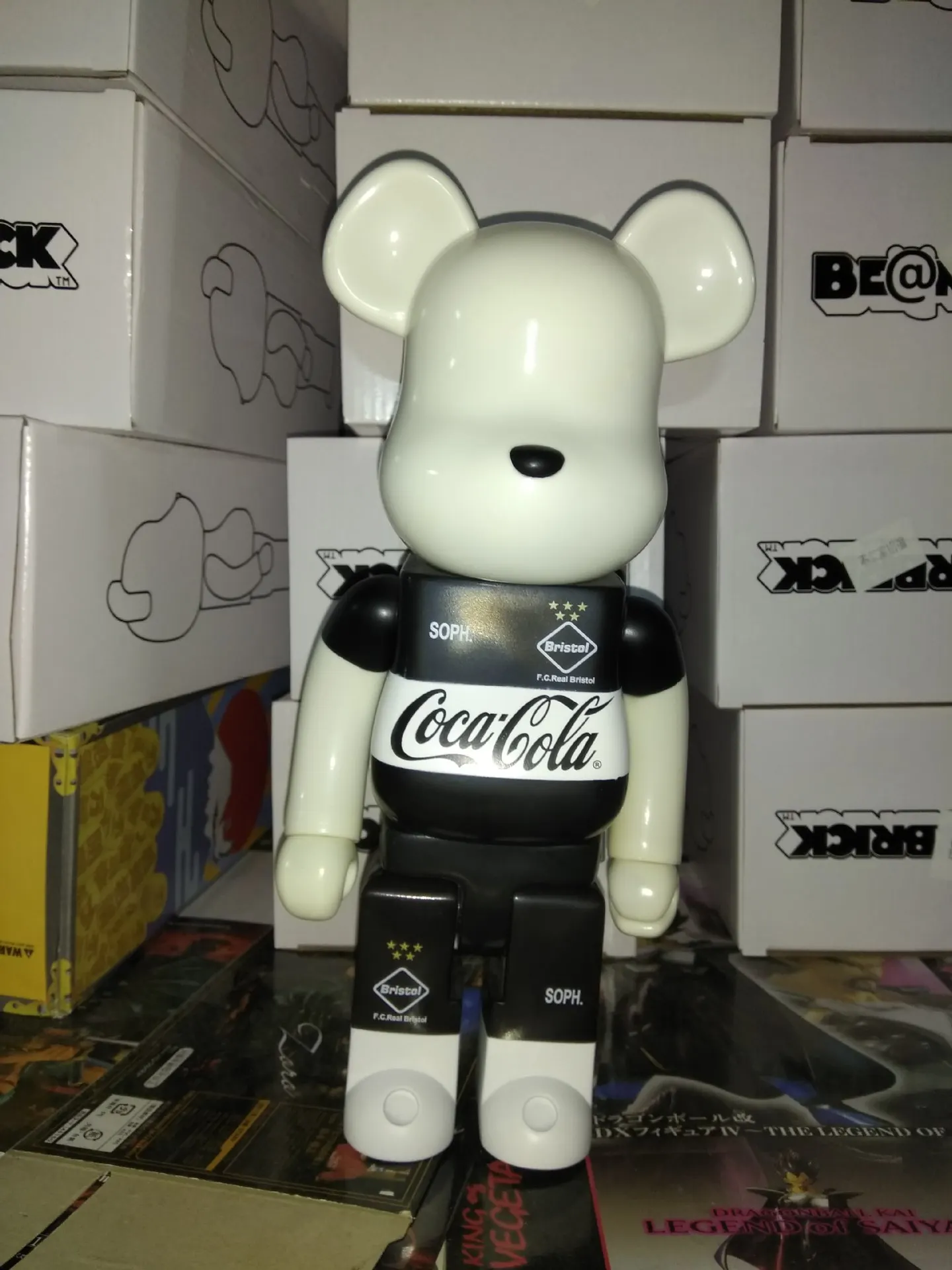 28cm Bearbrick drink bear building block bear the parking ginza model toys 400%