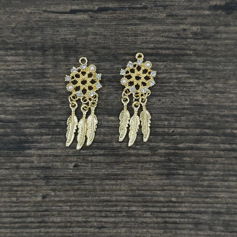New 2 Pieces High Quality Zinc Alloy Round Feathers Inlay Acrylic Pearl Charms Pendants for DIY Earrings Jewelry Accessories