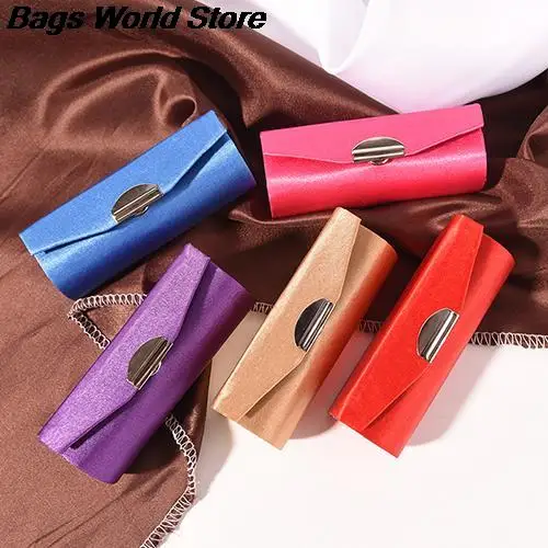 

Модный чехол для губной помады в стиле ретро, модный держатель с вышивкой, цветочный дизайн с зеркалом, косметички, случайный цвет