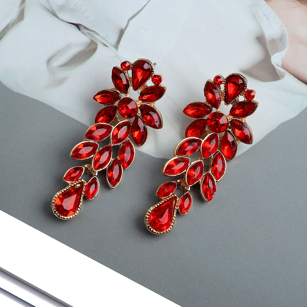 Fashion Metal Alloy Hollow Dangle Earrings For Women 2022 Trend Vintage Emo Leaves Crystal Boho Pendientes Luxury Party Jewelry