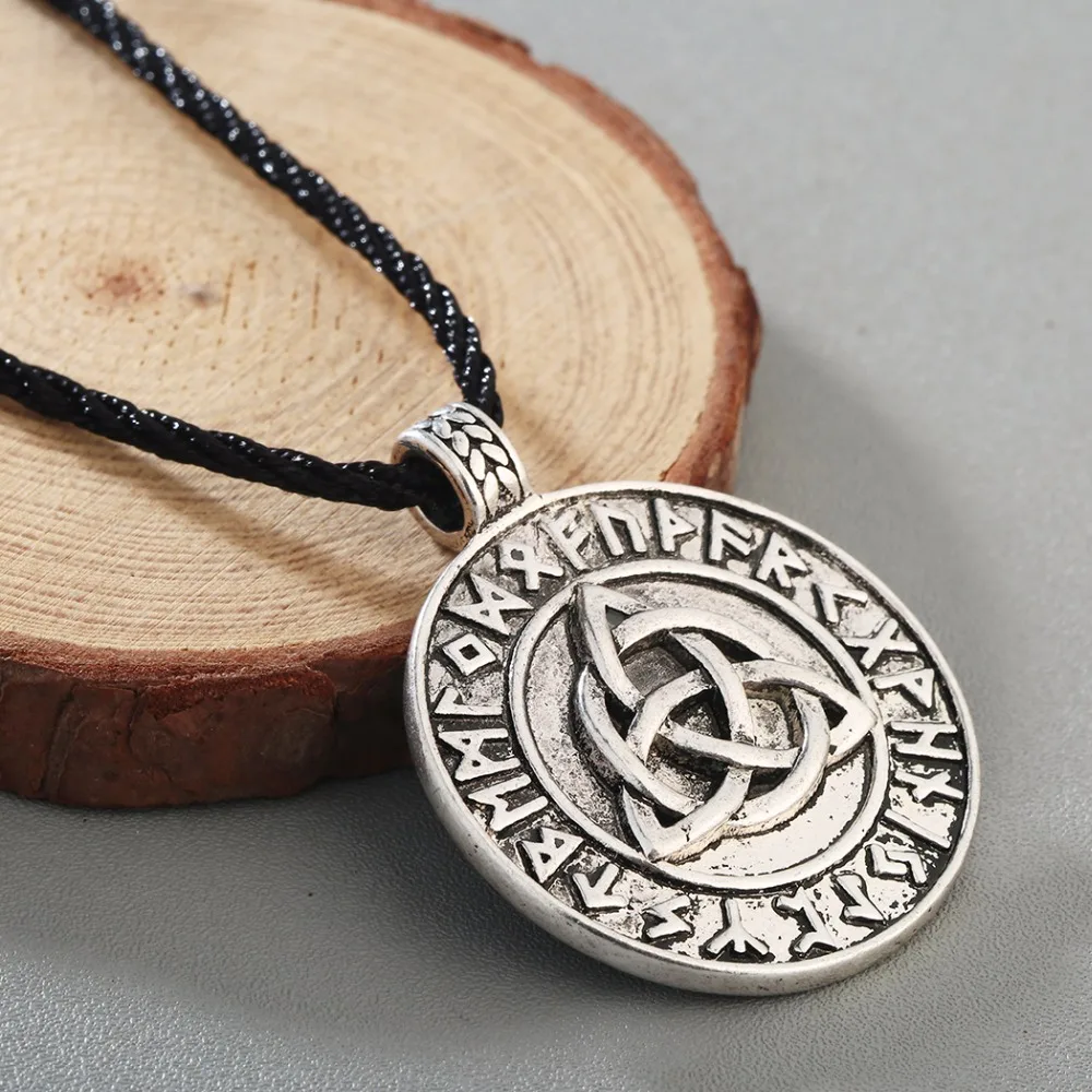 Chandler Celti Knot Pendant Necklace Nordic Vikings Rune  Talisman Amulet Torque Lucky Amulet Gifts India Egypt Dagger Choker