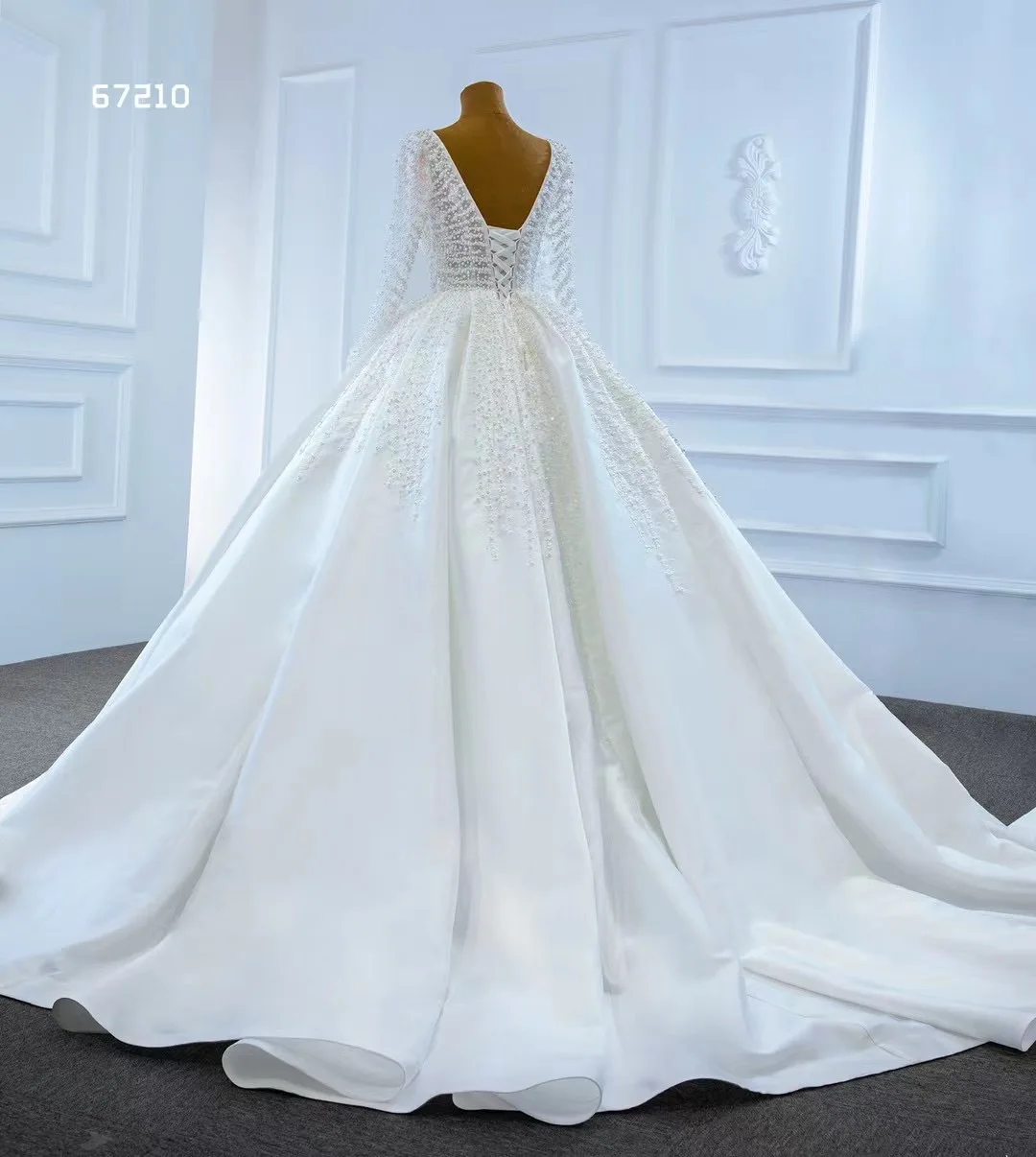 Vestido de novia de manga larga con perlas, elegante, con cuentas