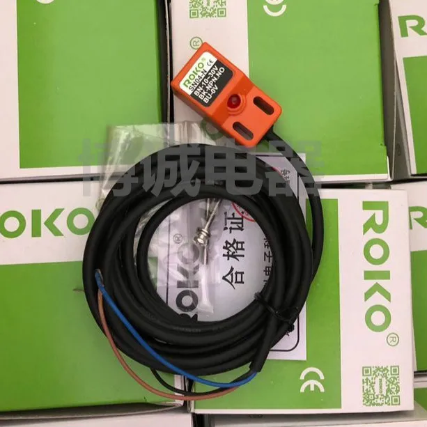 ROKO-Interruptor de proximidad inductivo de 3 cables, Sensor de enfoque NPN de 4mm, SN04-N