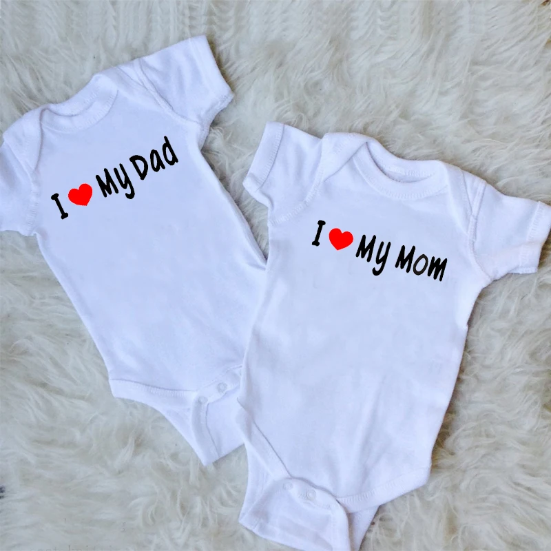 I Love My Dad/Mom Print Baby Bodysuit Summer Infant Boy Girl Unisex Cotton Bodysuits Newborn Kids Baby Clothes Jumpsuit Outfits